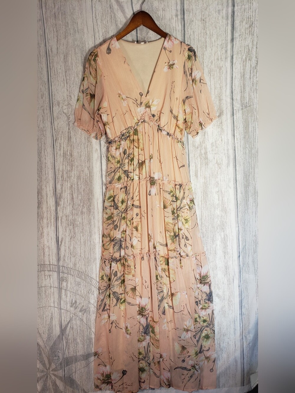 Baltic Born Santorini Maxi Dress in Blush Floral Flowy Tiered Skirt Large
